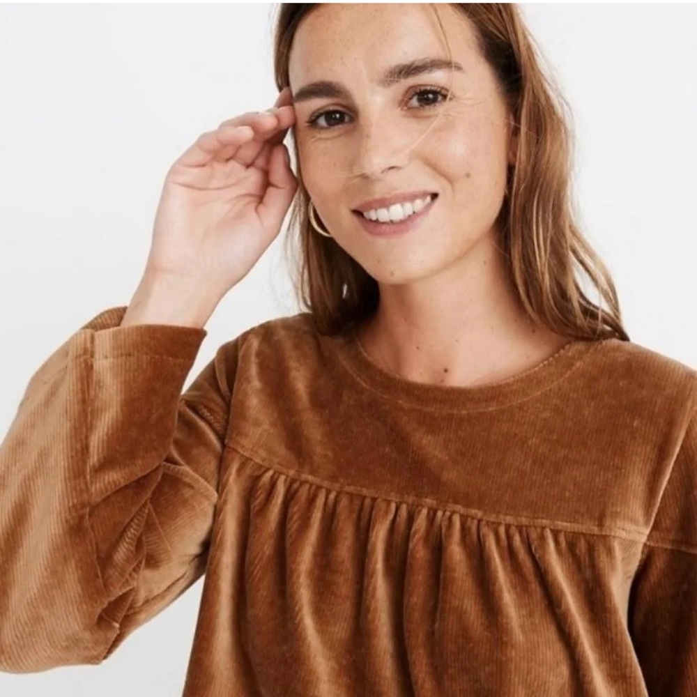 Maxwell Texture and Thread Long Sleeve Top Size Medium